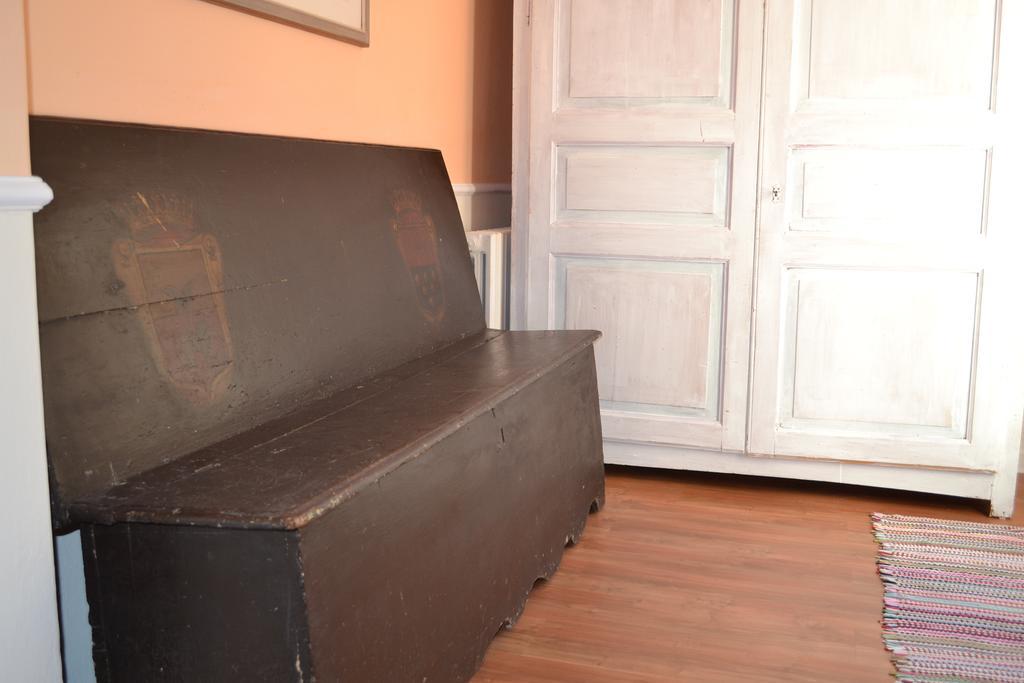 Corte Palazzo Picedi Benettini Sarzana Buitenkant foto