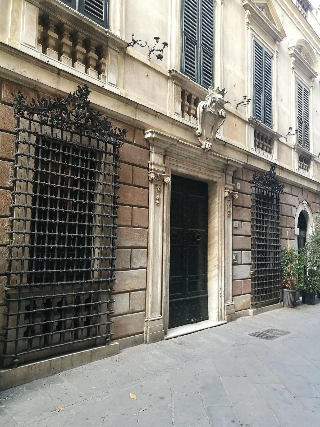 Corte Palazzo Picedi Benettini Sarzana Buitenkant foto